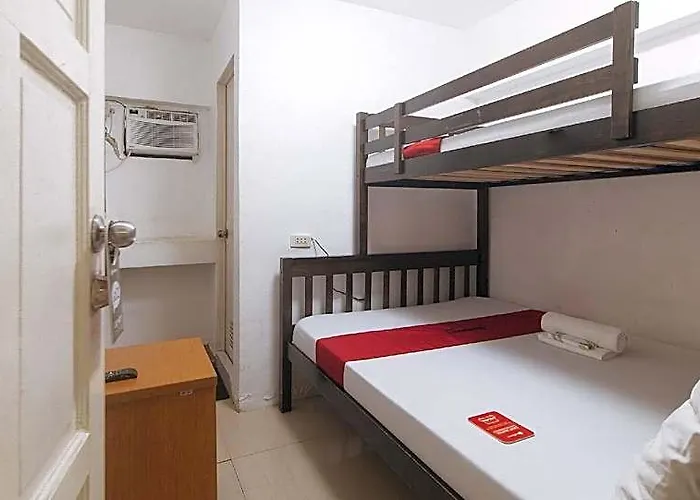 Reddoorz @ Lyoto Near Naia Manille